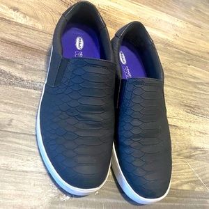 Dr. scholls memory foam slip on shoes